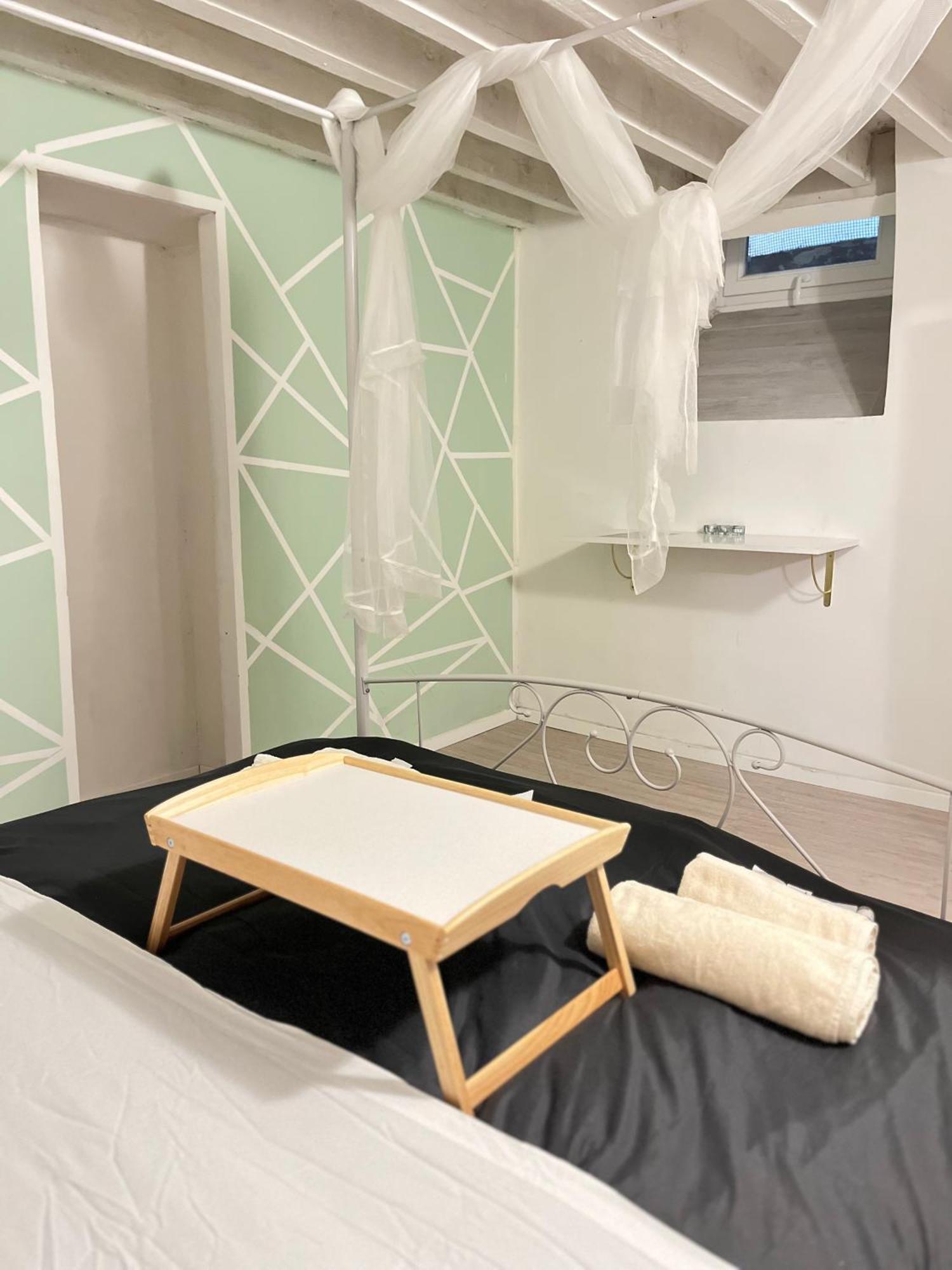 Genova Centro Affittacamere- Bagno In Comune エクステリア 写真